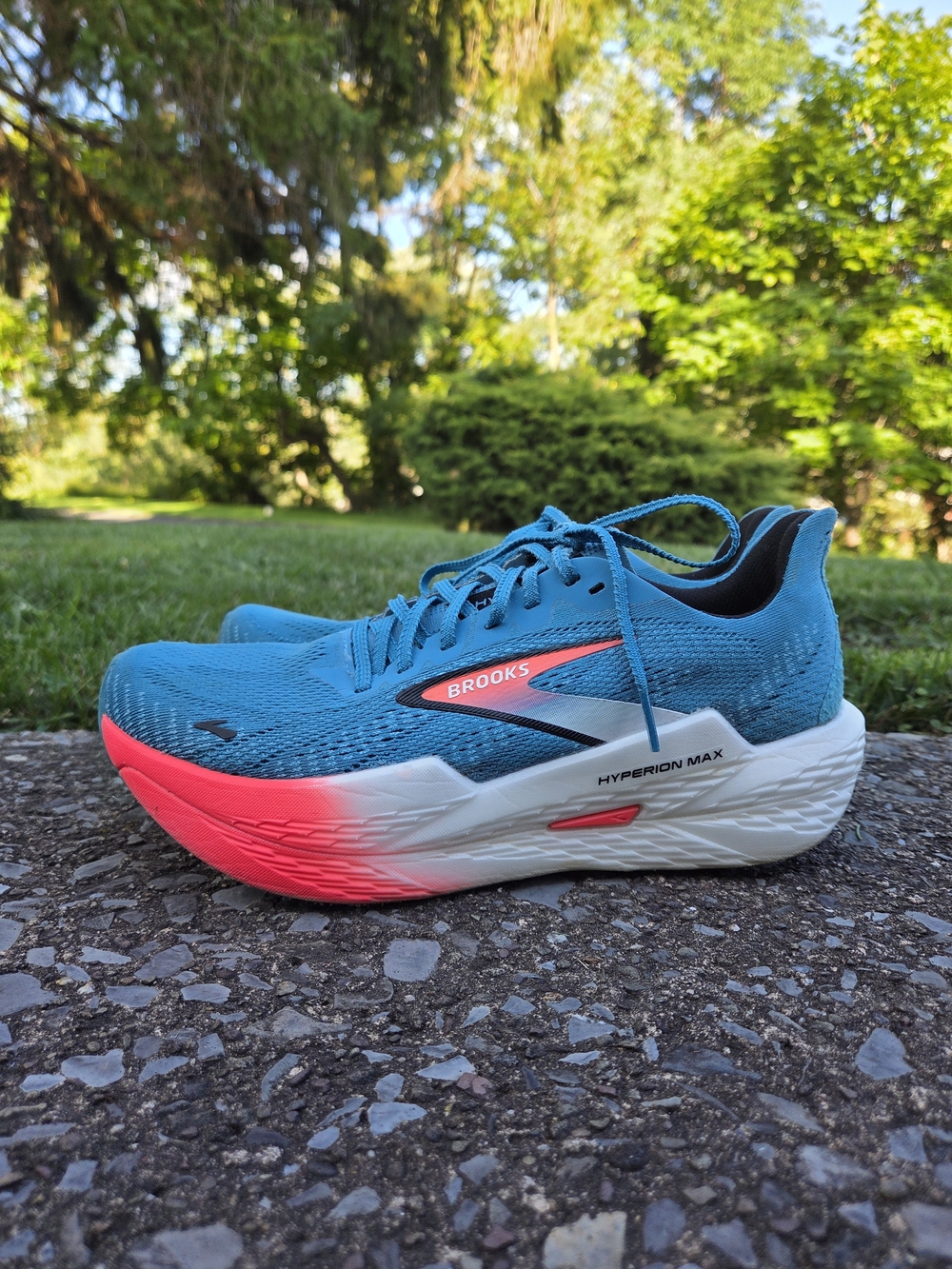 Brooks Hyperion Max 2 Women's Running Shoe - Teal & Coral